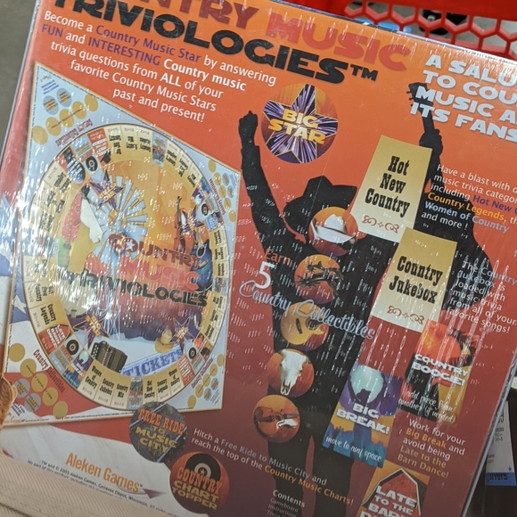 NIB Country Music Triviologies - Picture 5 of 5